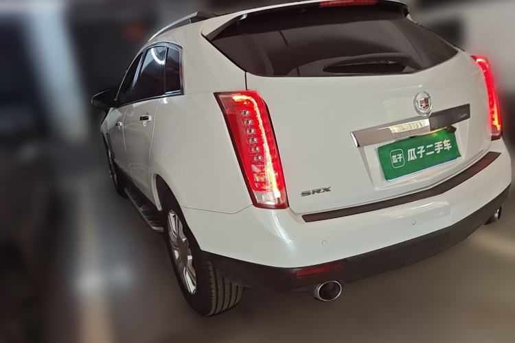 Used Cadillac SRX 2015 3.0L Flagship Model Rear Left 45 Deg