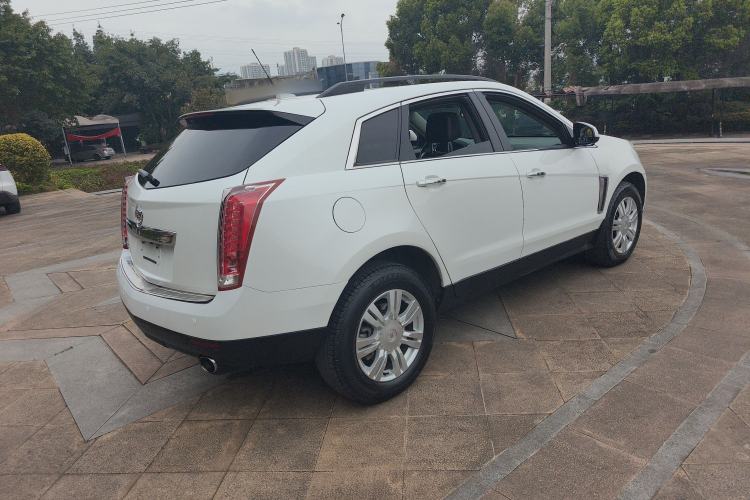 Used Cadillac SRX 2015 3.0L Comfort Version Rear Right 45 Deg