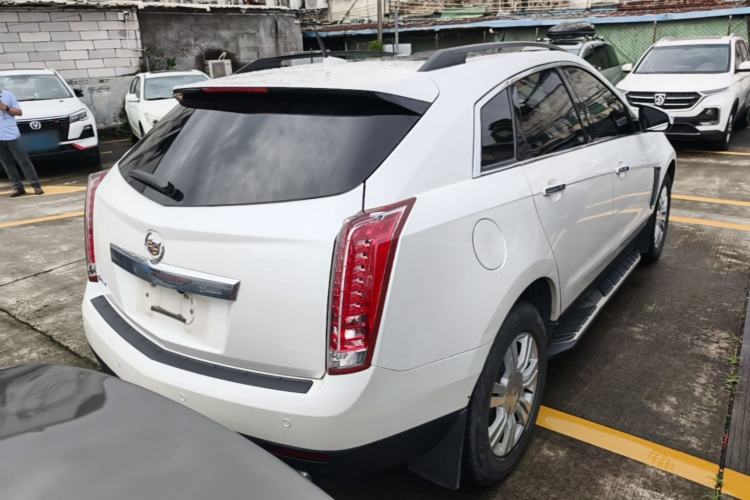 Used Cadillac SRX 2015 3.0L Comfort Version Rear Right 45 Deg