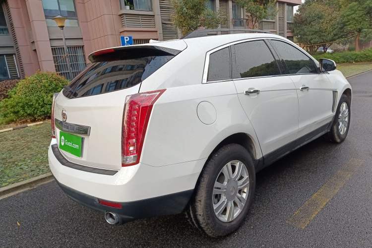 Used Cadillac SRX 2015 3.0L Comfort Version Rear Right 45 Deg