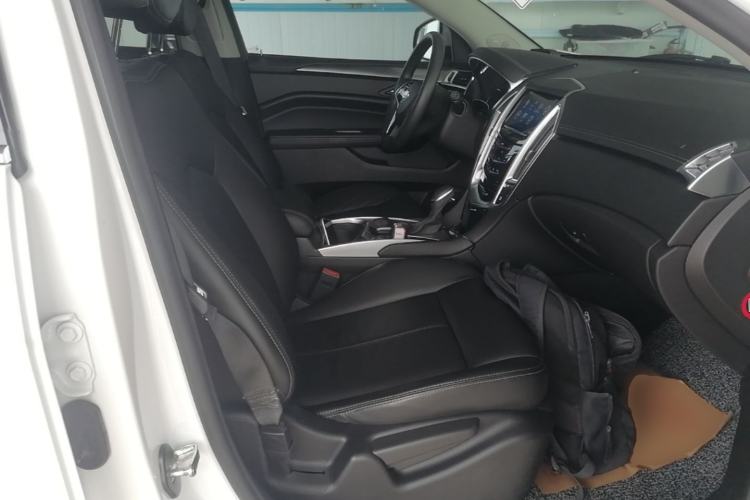 Used Cadillac SRX 2015 3.0L Comfort Version Right Front Seat