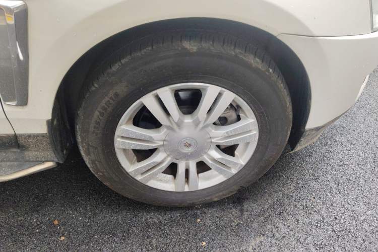 Used Cadillac SRX 2015 3.0L Elite Model Right Front Wheel Hub