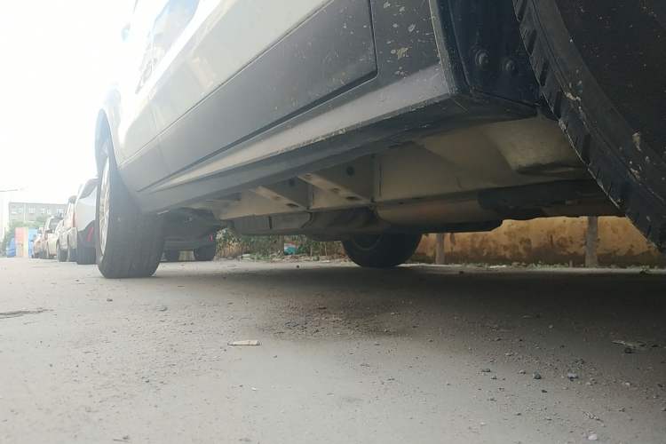 Used Cadillac SRX 2015 3.0L Comfort Version Right Side Sill
