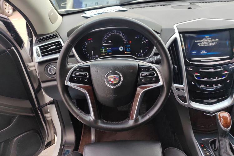 Used Cadillac SRX 2015 3.0L Elite Model Steering Wheel