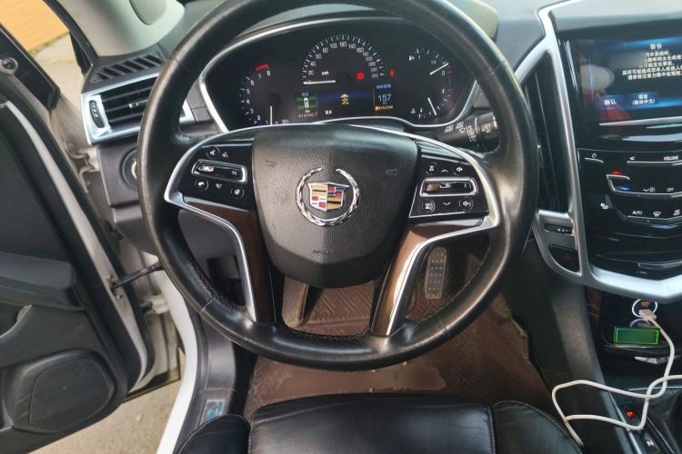 Used Cadillac SRX 2015 3.0L Elite Model Steering Wheel