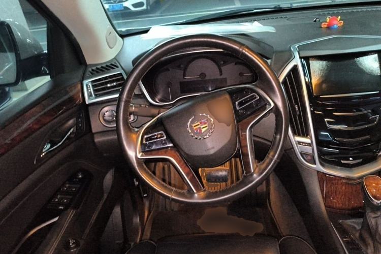 Used Cadillac SRX 2015 3.0L Elite Model Steering Wheel