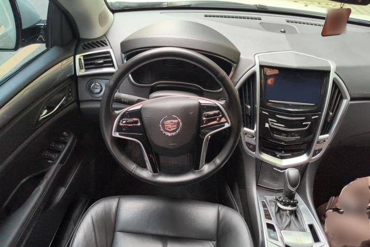Used Cadillac SRX 2015 3.0L Comfort Version Steering Wheel