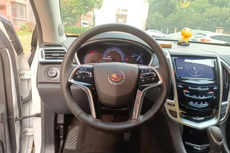 Used Cadillac SRX 2015 3.0L Comfort Version Steering Wheel