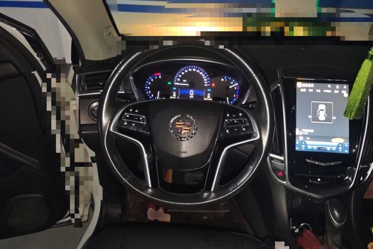 Used Cadillac SRX 2015 3.0L Comfort Version Steering Wheel