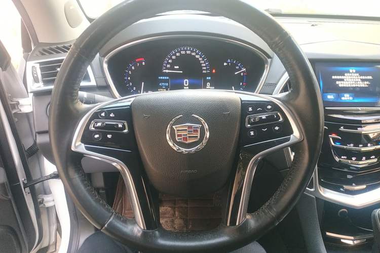 Used Cadillac SRX 2015 3.0L Comfort Version Steering Wheel