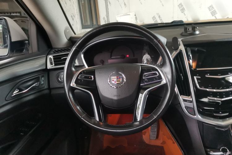 Used Cadillac SRX 2015 3.0L Comfort Version Steering Wheel