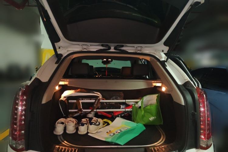 Used Cadillac SRX 2015 3.6L Flagship Edition Trunk