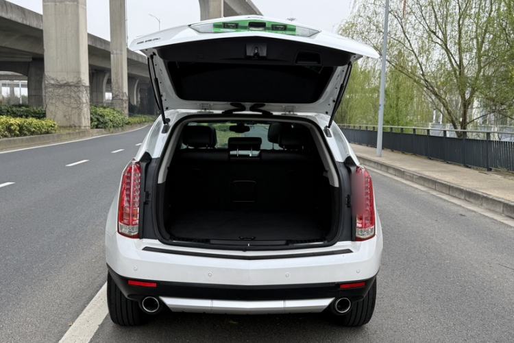 Used Cadillac SRX 2015 3.0L Comfort Version Trunk