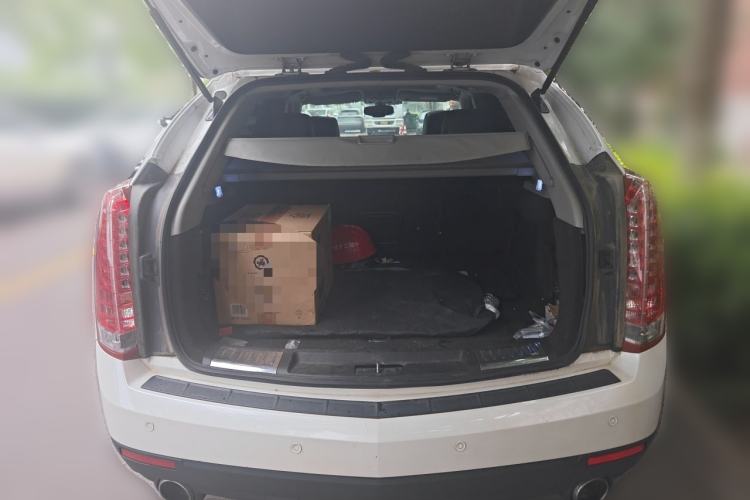 Used Cadillac SRX 2015 3.0L Comfort Version Trunk