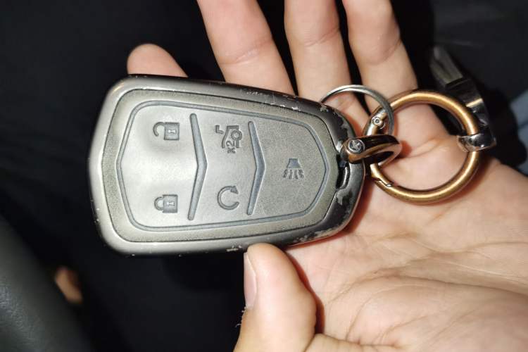 Used Cadillac SRX 2015 3.0L Elite Model Vehicle Key