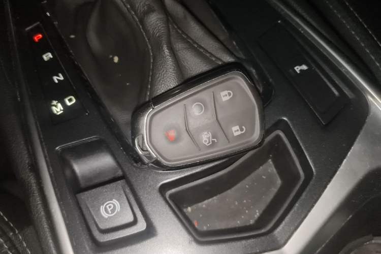Used Cadillac SRX 2015 3.0L Elite Model Vehicle Key