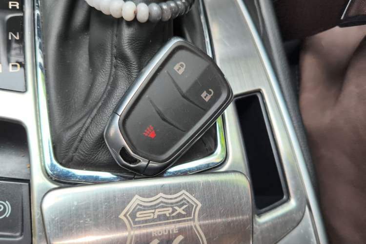 Used Cadillac SRX 2015 3.0L Comfort Version Vehicle Key