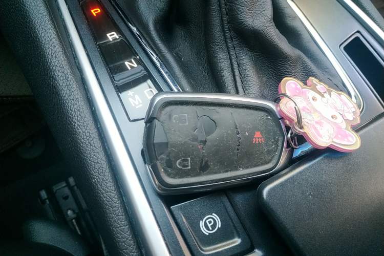 Used Cadillac SRX 2015 3.0L Comfort Version Vehicle Key