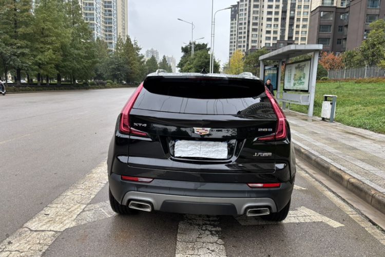 Used Cadillac XT4 2022 28T Two-Wheel-Drive Luxury Version Exterior 6