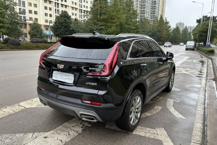 Used Cadillac XT4 2022 28T Two-Wheel-Drive Luxury Version Exterior 7