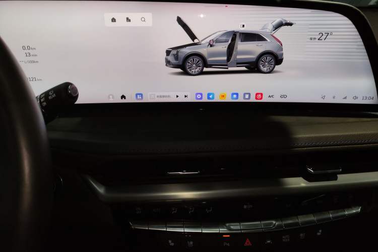 Used Cadillac XT4 2024 28T Two-Wheel-Drive Prestige Version Audio And AC Panel