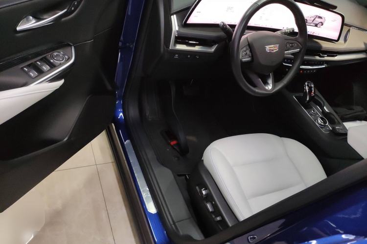 Used Cadillac XT4 2024 28T Two-Wheel-Drive Prestige Version Driver Seat