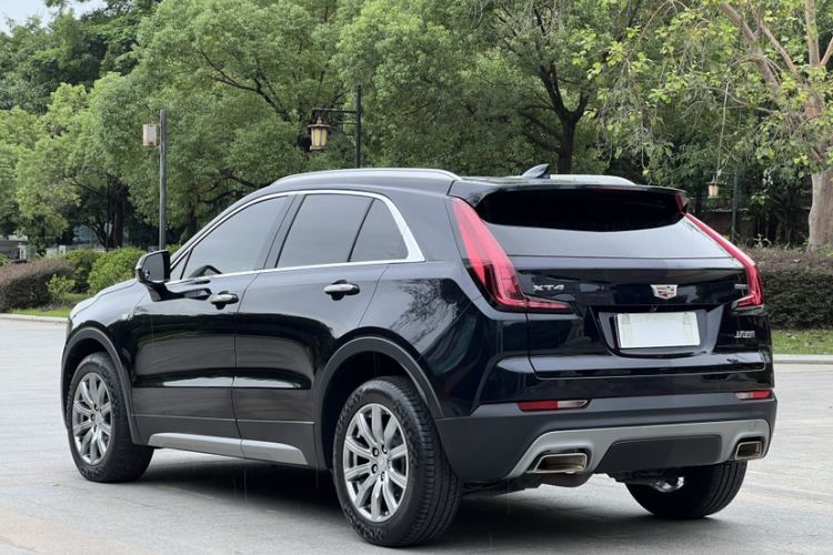 Used Cadillac XT4 2021 28T Two-Wheel Drive Luxury Version Exterior 1