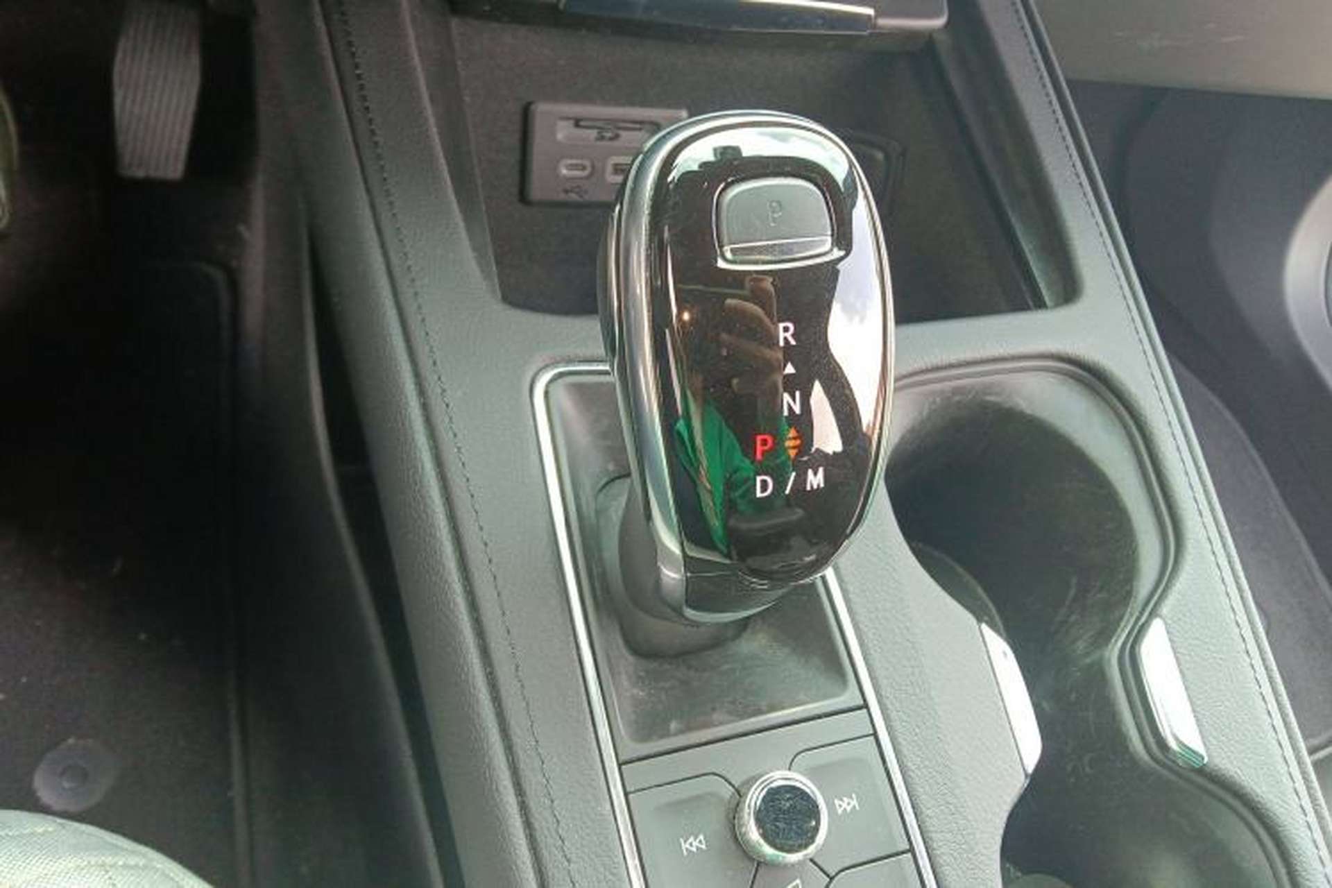 Used Cadillac XT4 2018 28T Two-Wheel Drive Leading Version Gear Lever