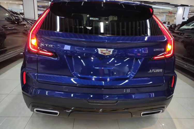 Used Cadillac XT4 2024 28T Two-Wheel-Drive Prestige Version Rear
