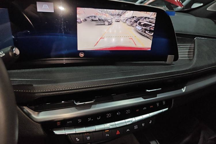 Used Cadillac XT4 2024 28T Two-Wheel-Drive Prestige Version Audio And AC Panel