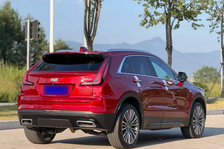 Used Cadillac XT4 2024 28T Two-Wheel-Drive Prestige Version Exterior 5