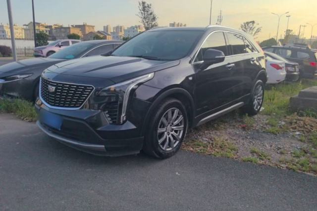Used Cadillac XT4 2018 28T Two-Wheel-Drive Luxury Model