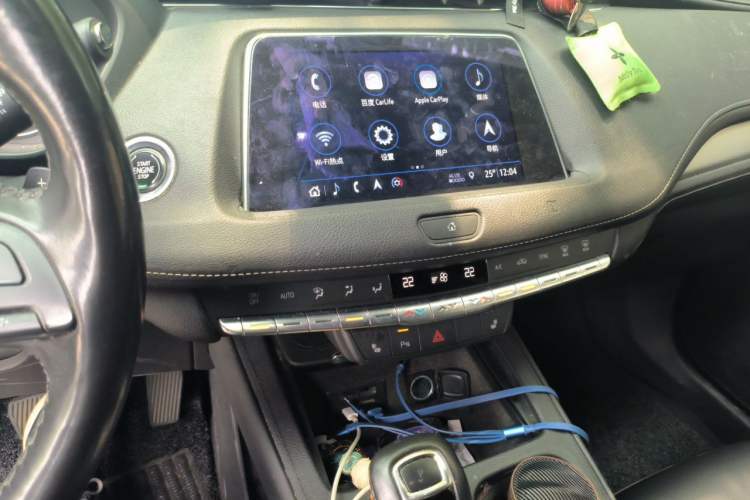 Used Cadillac XT4 2018 28T Two-Wheel Drive Leading Version Audio And AC Panel
