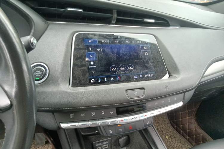 Used Cadillac XT4 2018 28T Two-Wheel Drive Leading Version Audio And AC Panel