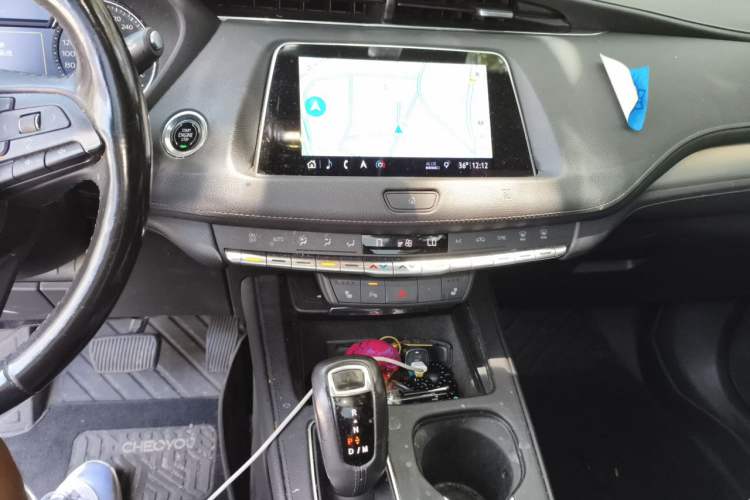 Used Cadillac XT4 2018 28T Two-Wheel Drive Leading Version Audio And AC Panel
