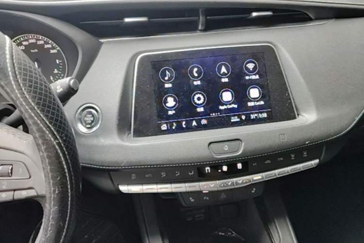 Used Cadillac XT4 2018 28T Two-Wheel Drive Leading Version Audio And AC Panel
