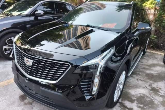 Used Cadillac XT4 2018 28T Two-Wheel Drive Tech Version