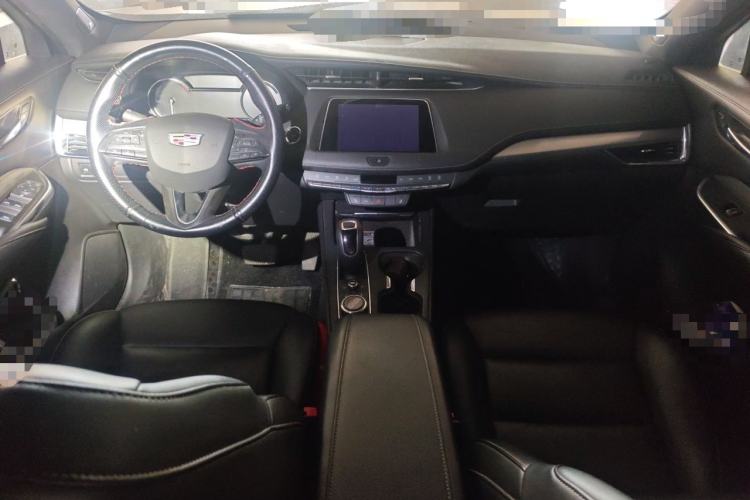 Used Cadillac XT4 2018 28T Two-Wheel Drive Leading Version Center Console