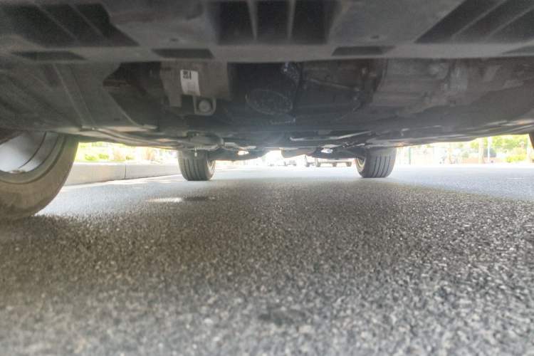 Used Cadillac XT4 2018 28T Two-Wheel Drive Leading Version Chassis Front