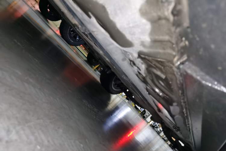 Used Cadillac XT4 2018 28T Two-Wheel Drive Tech Version Chassis Front Left