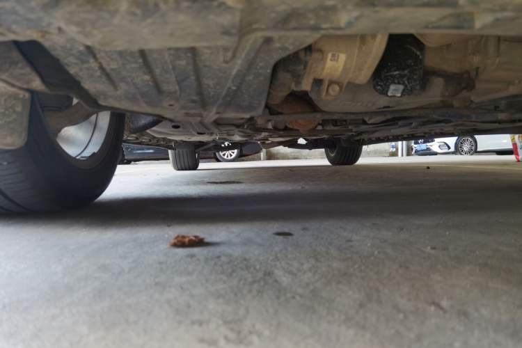 Used Cadillac XT4 2018 28T Two-Wheel Drive Tech Version Chassis Front Right
