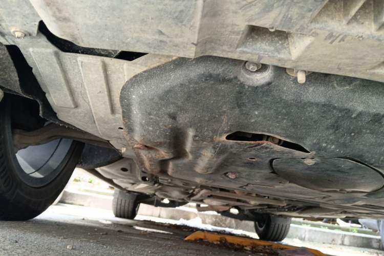 Used Cadillac XT4 2018 28T Two-Wheel Drive Leading Version Chassis Front Right