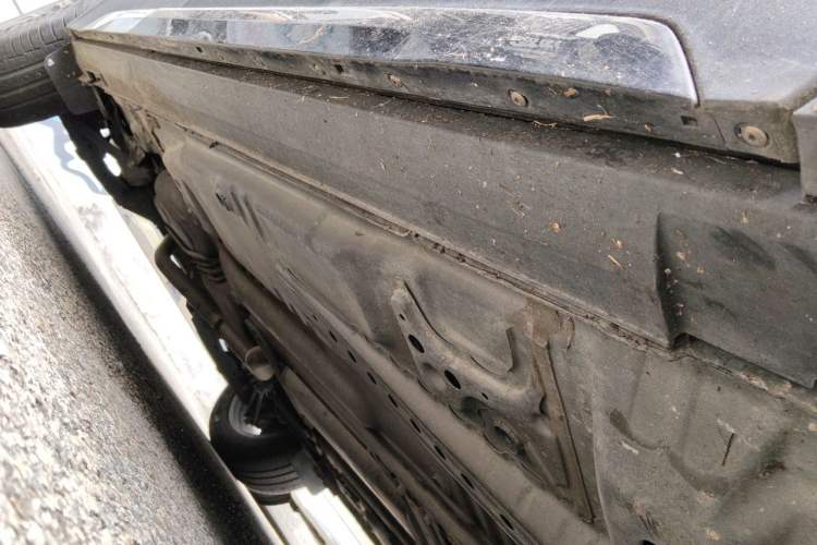 Used Cadillac XT4 2018 28T Two-Wheel Drive Luxury Sport Model Chassis Front Right