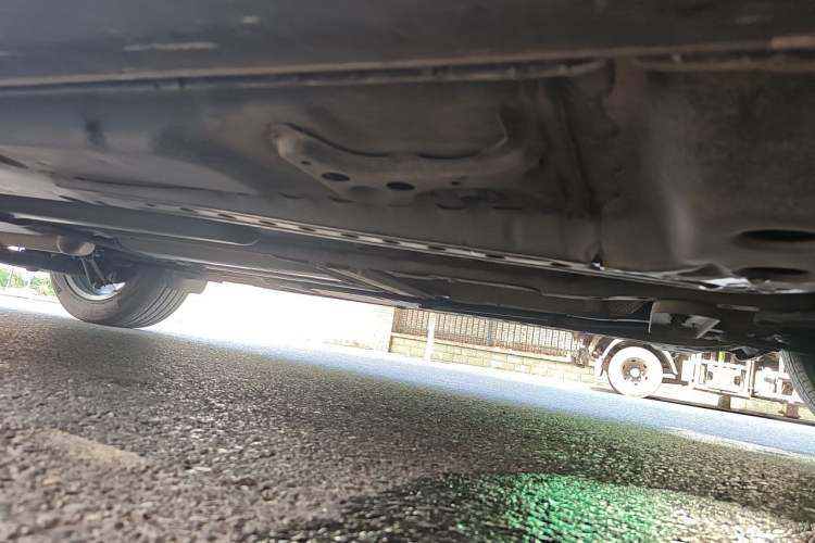 Used Cadillac XT4 2018 28T Two-Wheel Drive Leading Version Chassis Front Right