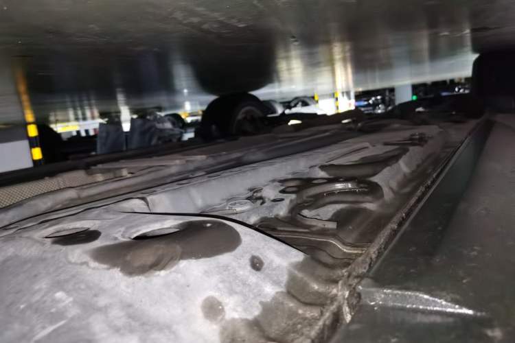 Used Cadillac XT4 2018 28T Two-Wheel Drive Tech Version Chassis Front Right