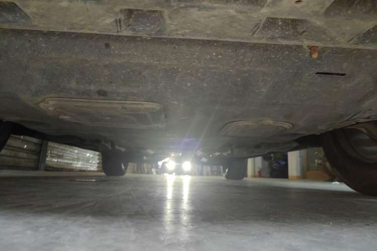 Used Cadillac XT4 2018 28T Two-Wheel Drive Leading Version Chassis Front