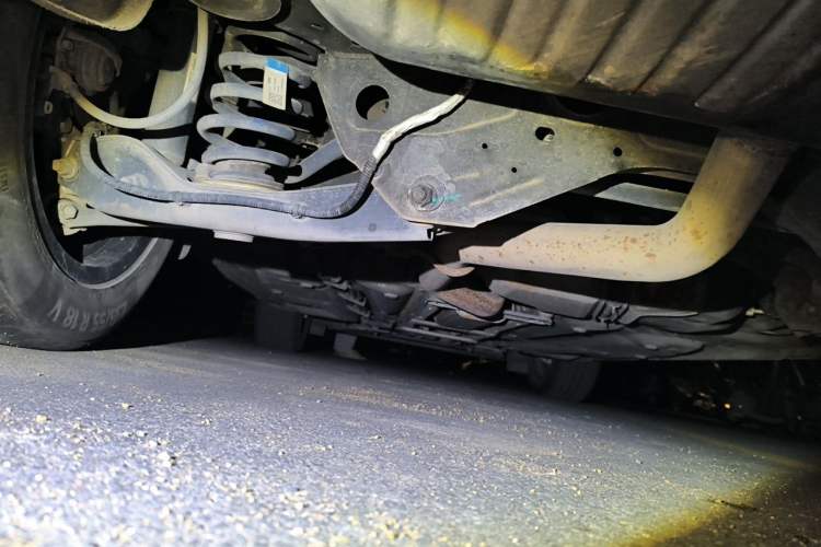 Used Cadillac XT4 2018 28T Two-Wheel Drive Leading Version Chassis Rear