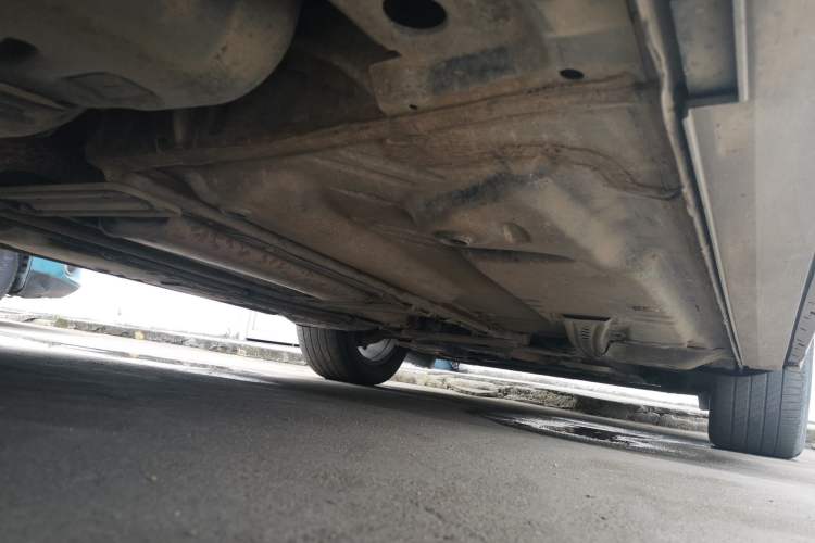 Used Cadillac XT4 2018 28T Two-Wheel-Drive Luxury Model Chassis Rear Right