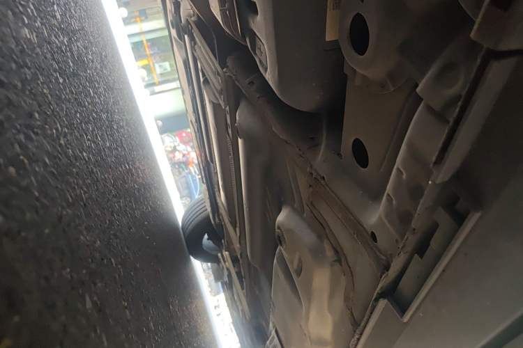 Used Cadillac XT4 2018 28T Two-Wheel-Drive Luxury Model Chassis Rear Right