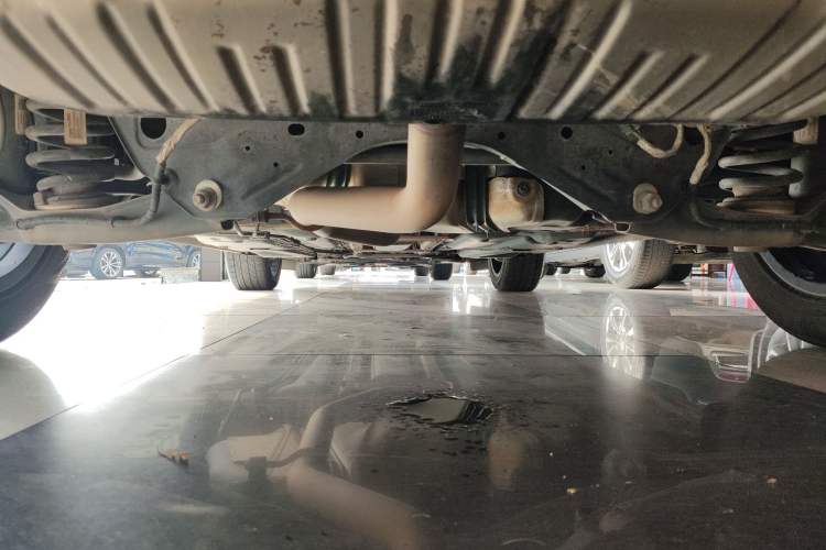 Used Cadillac XT4 2018 28T Two-Wheel Drive Leading Version Chassis Rear